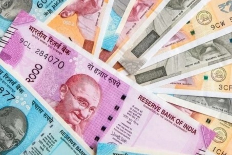 Đồng rupee rơi xuống đáy lịch sử: Ngân hàng Dự trữ Ấn Độ lập tức can thiệp