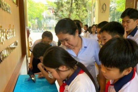 Phụ huynh ở TPHCM rối bời vì chưa biết con được nghỉ Tết Dương lịch 4 ngày hay 1 ngày