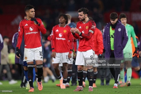 MU rượt đuổi 8 bàn điên rồ với Bournemouth, đội trưởng Fernandes nổi giận