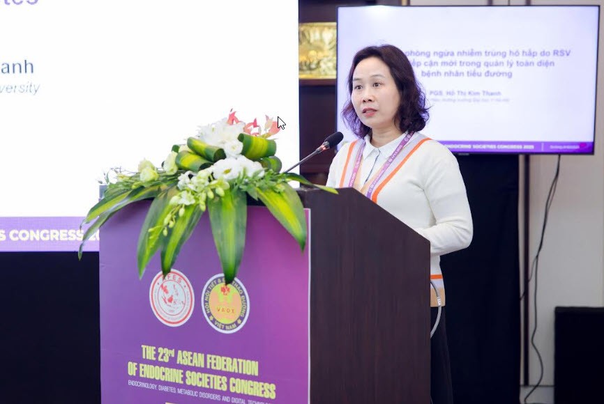 PGS.TS.BS. Hồ Thị Kim Thanh, Phó hiệu trưởng trường Đại học Y Hà Nội. 