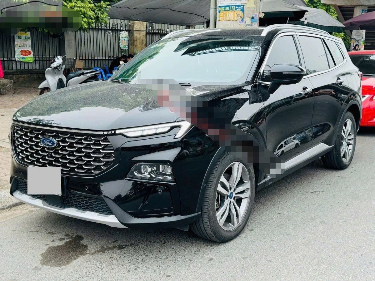 Ford Territory Titanium X 1.5 AT (2023) cũ.