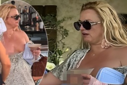 Britney Spears mặc lôi thôi, lộ ngực khi đi dạo ở resort