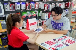 CellphoneS tung ưu đãi trợ giá khủng cho iPhone 16e cùng 5G Viettel