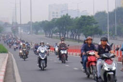 Chuyên gia lý giải hiện tượng sương mù dày đặc ở TPHCM nhiều ngày