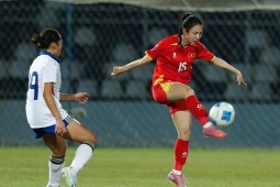 Trực tiếp bóng đá ĐT nữ Việt Nam - Philippines: Nhập cuộc chặt chẽ (CK SEA Games)