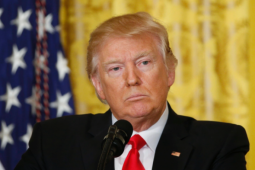 Dân Mỹ lo toan kinh tế, tỷ lệ ủng hộ ông Trump thay đổi thế nào?