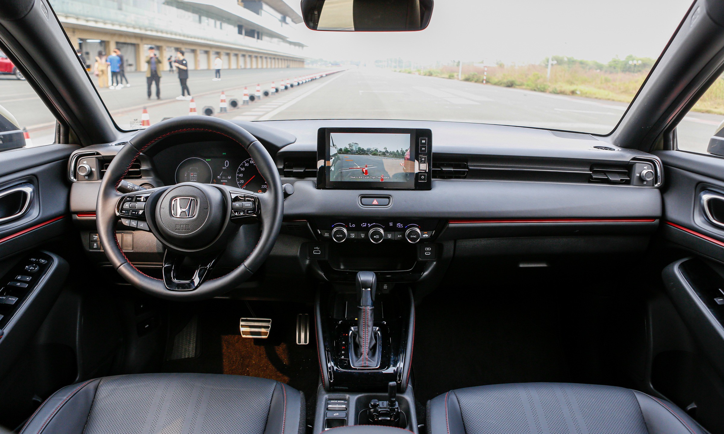 SUV cỡ B tầm trên dưới 700 triệu đồng chọn Honda HR-V hay Toyota Yaris Cross? - 4