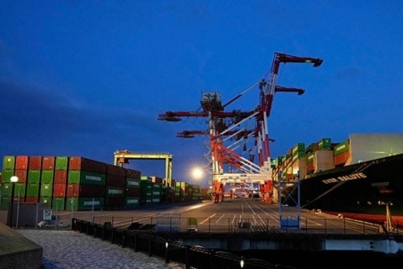 Mỹ "quay xe", xuất khẩu của quốc gia châu Á này bất ngờ tăng vọt