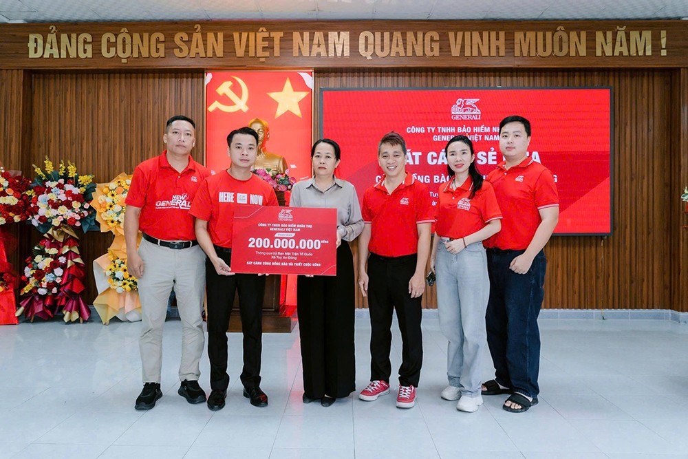 Những khoản hỗ trợ được triển khai kịp thời đã tiếp thêm động lực cho người dân vùng bão lũ, giúp họ ổn định sinh kế và sớm trở về với nhịp sống thường ngày.