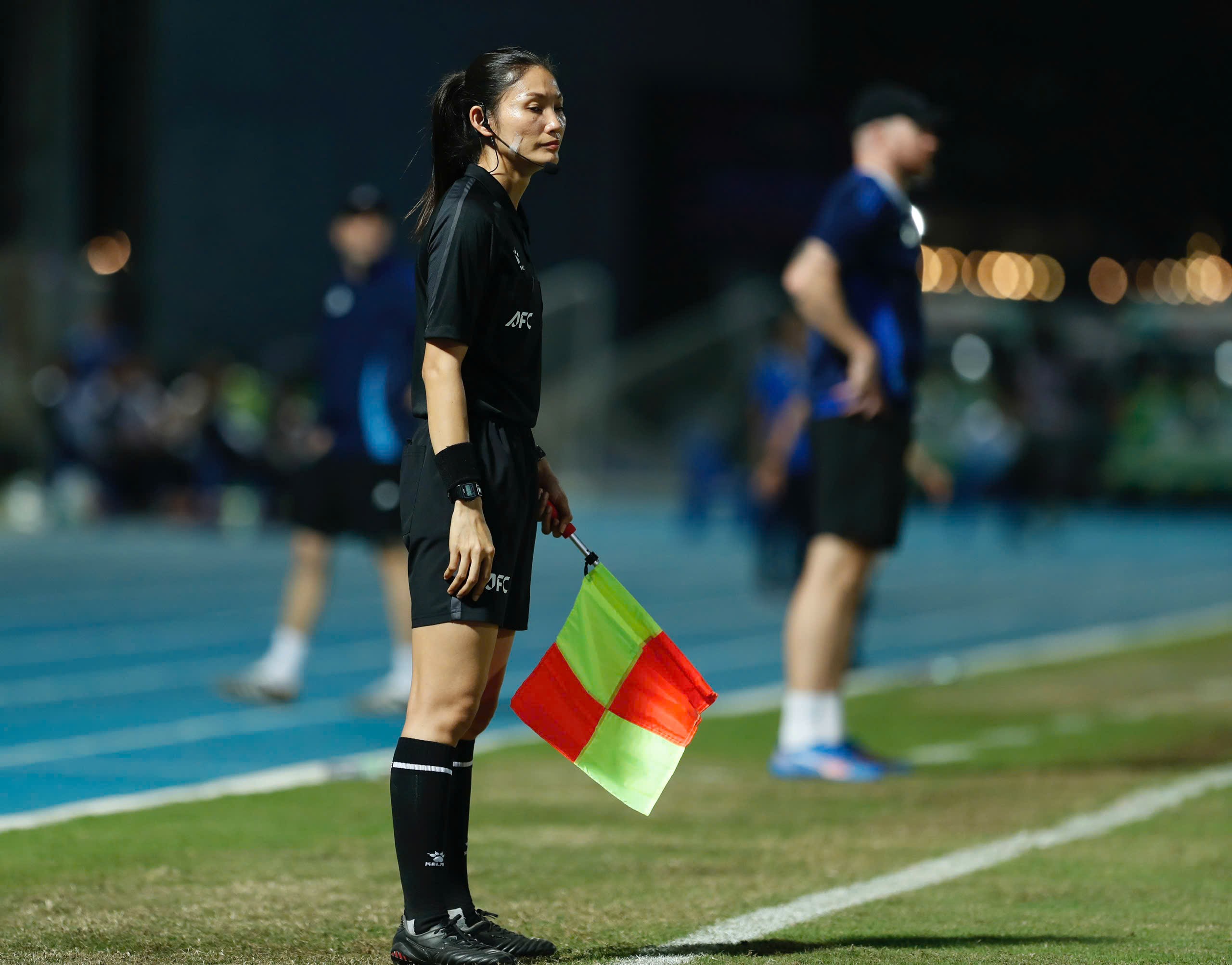 Chanthavong Phutsavan, trọng tài biên mắc sai lầm trong tình huống Vạn Sự bị tước bàn thắng