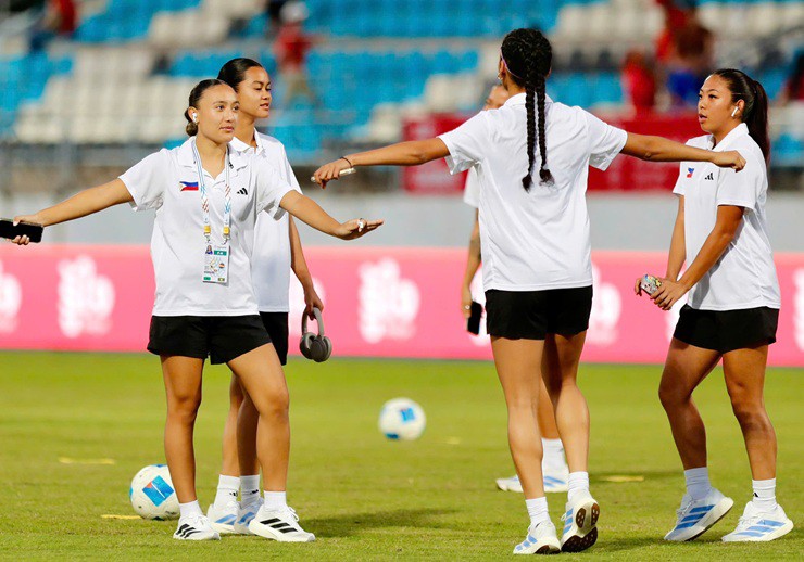 Trực tiếp bóng đá ĐT nữ Việt Nam - Philippines: Luân lưu cân não (CK SEA Games) (Hết giờ) - 11