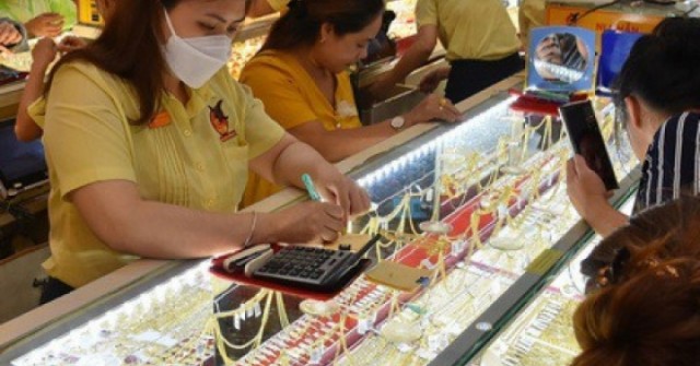 Giá vàng hôm nay 17-12: Bật tăng trở lại