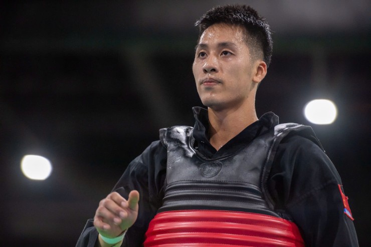 Đức Hùng giành HCB. Ảnh: Lê Phong