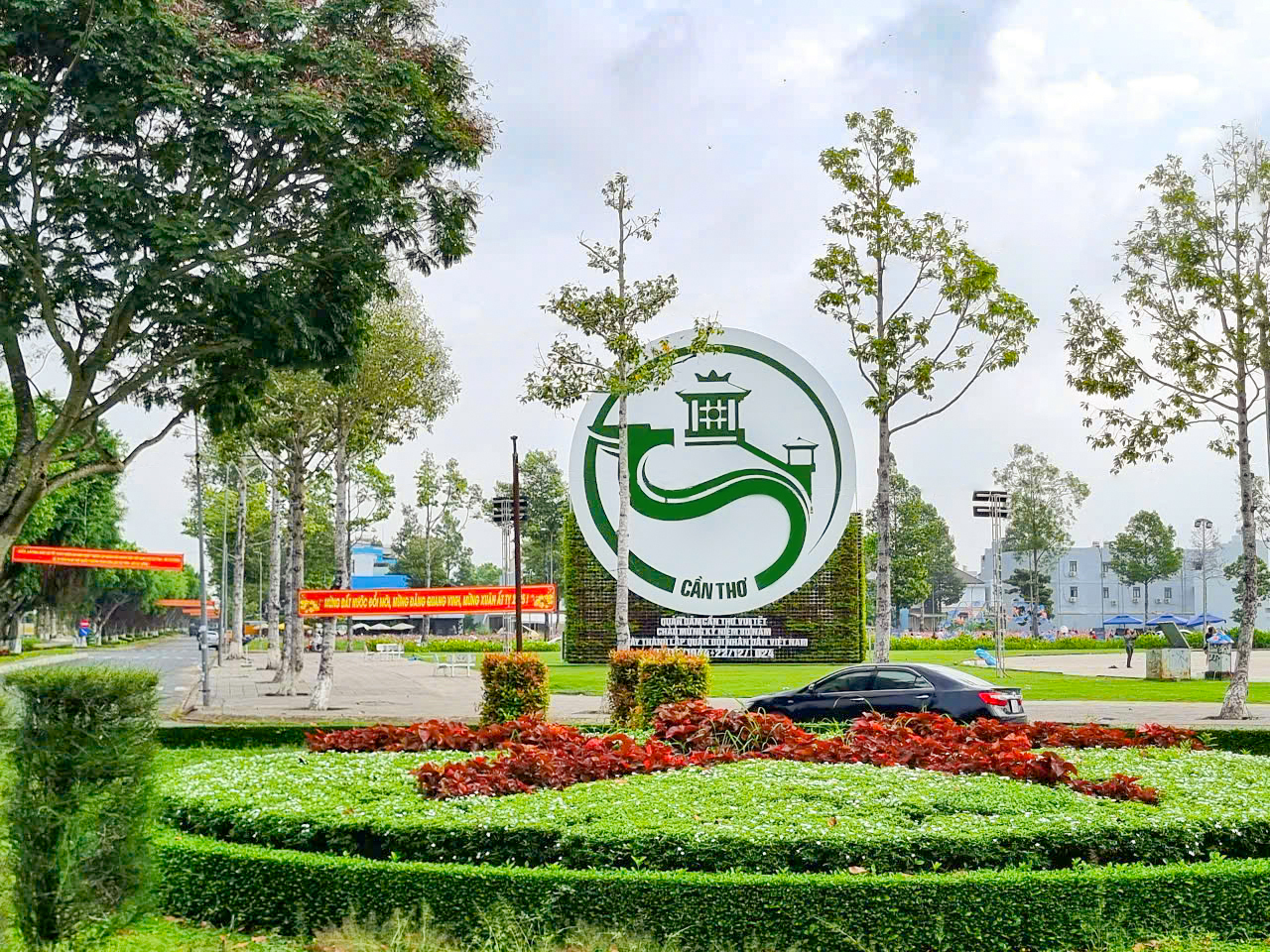 Quảng trường Bình Thủy trong khu đô thị KITA Airport City