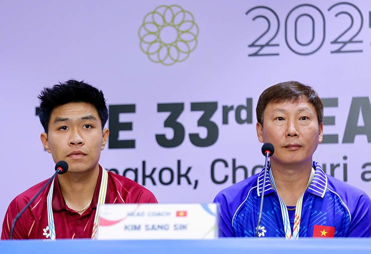 Họp báo U22 Việt Nam - U22 Thái Lan: Thầy Kim quyết đoạt HCV, đề cập về trọng tài - 2