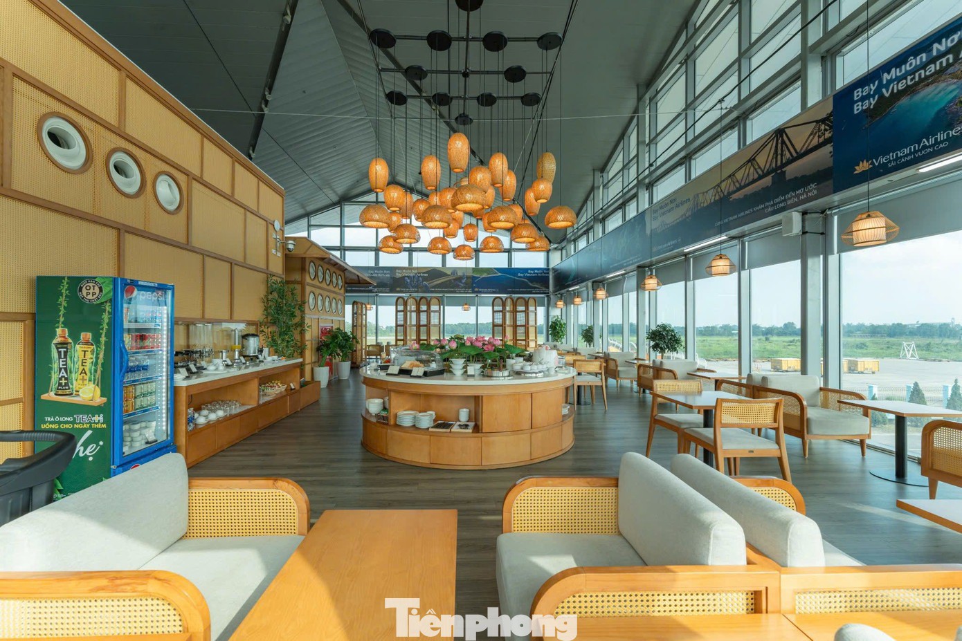 Sân bay Vinh trước giờ G - 9