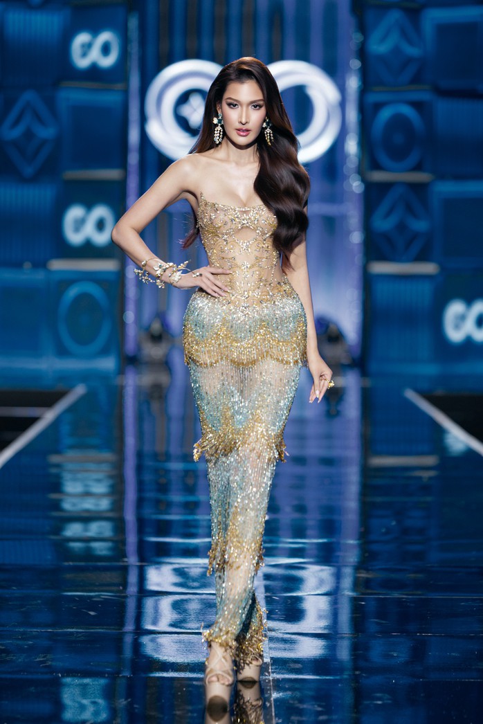 Khi người đẹp diện bikini - 14