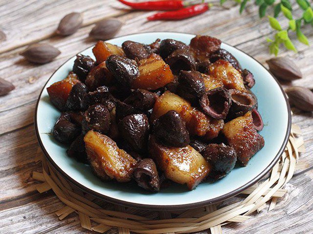 Loại quả bắt đầu vào mùa, vừa hỗ trợ phát triển chiều cao, lại vừa bảo vệ gan, chế biến thành nhiều món ngon - 3