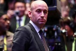 Phó Chánh văn phòng Nhà Trắng: Dầu mỏ Venezuela “thuộc về Mỹ”