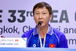 Trực tiếp họp báo U22 Việt Nam - U22 Thái Lan: HLV Kim Sang Sik nói gì về trọng tài?