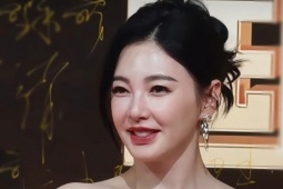 Trương Vũ Kỳ bị nhận xét 'gương mặt kém tự nhiên'