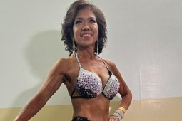 'Bà ngoại thể hình' 72 tuổi tập tạ 5 ngày một tuần