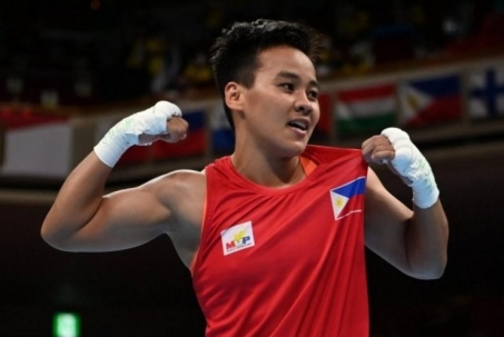 Á quân Olympic thua tức tưởi ở SEA Games: Bức xúc nói “nên trao hết HCV cho chủ nhà”