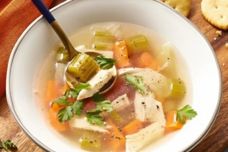 5 lý do nên ăn một bát súp gà vào buổi tối mùa đông
