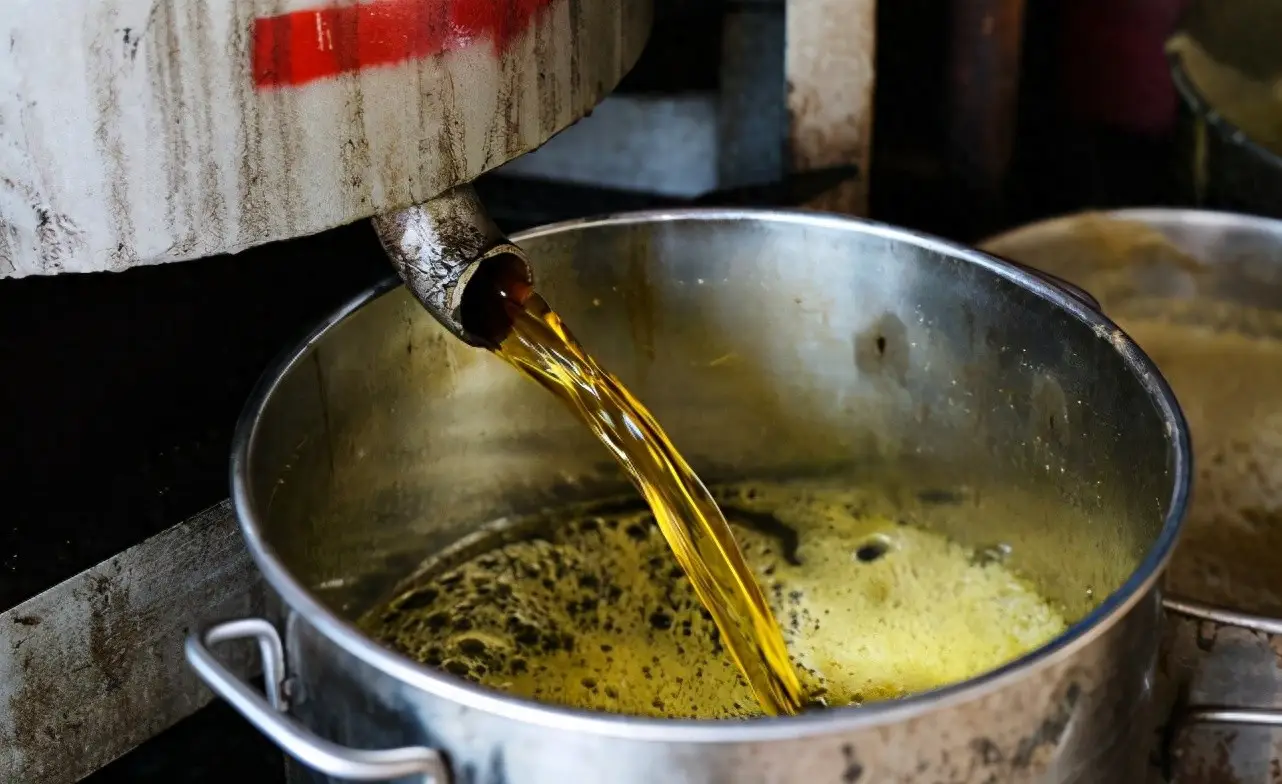 6 thói quen xấu trong nhà bếp âm thầm hại sức khỏe, nhiều gia đình vẫn mắc phải - 2