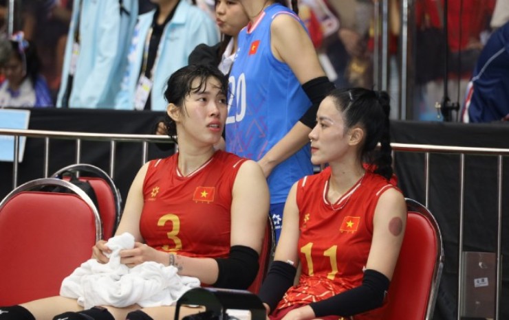 Thanh Thúy bật khóc sau trận chung kết đáng nhớ của bóng chuyền nữ