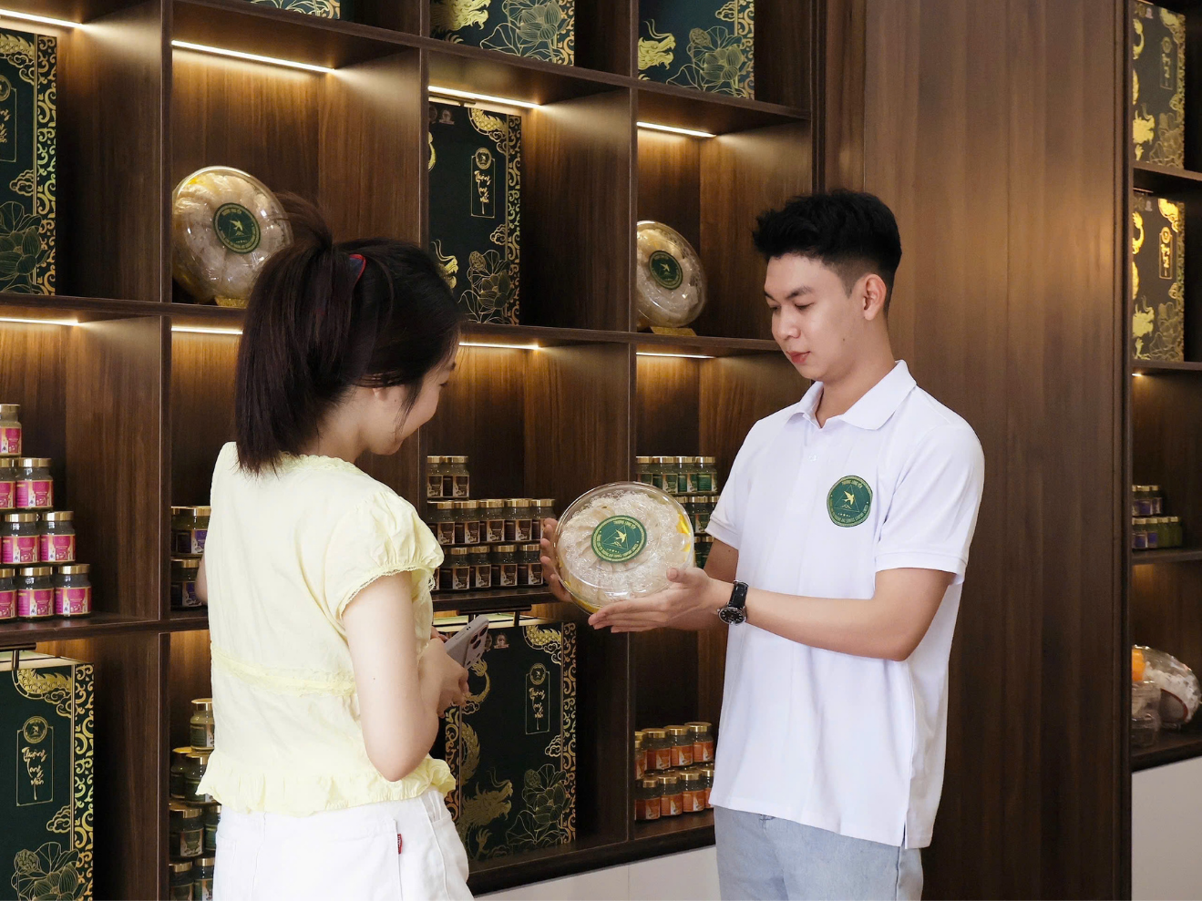 Hạnh phúc của Thượng Long Yến là sự hài lòng của khách hàng