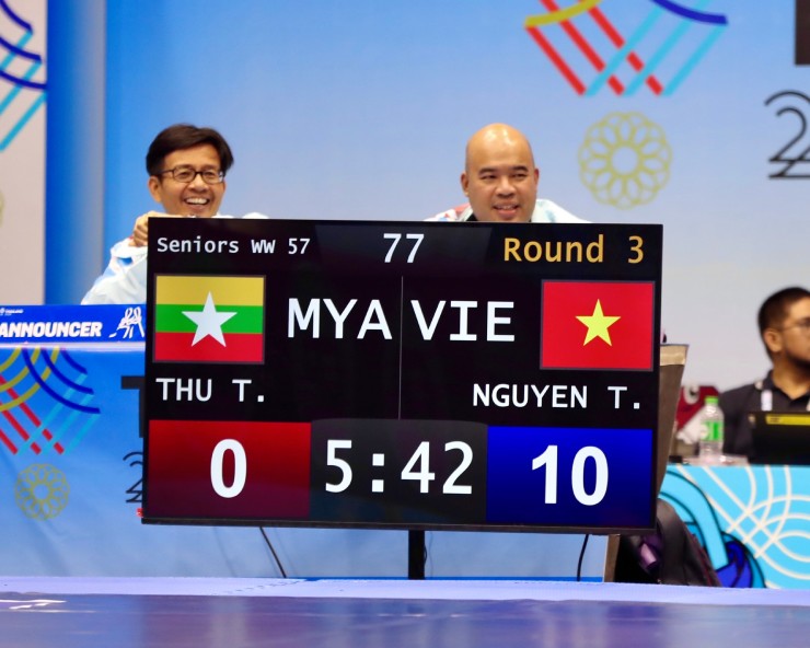 Trực tiếp SEA Games 33, đoàn Việt Nam thi đấu 18/12: Vỡ òa U22 Việt Nam vô địch! - 5