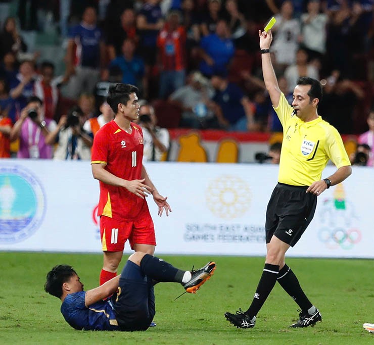 Trực tiếp bóng đá U22 Việt Nam - U22 Thái Lan: "Những ngôi sao vàng" đăng quang!!! (Hết giờ) - 9