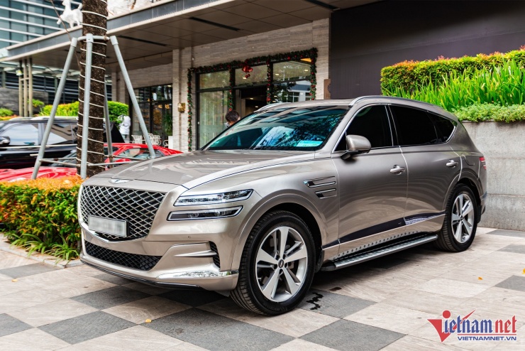 Dàn siêu xe trăm tỷ trong đám cưới của con gái doanh nhân ngành ô tô - 2