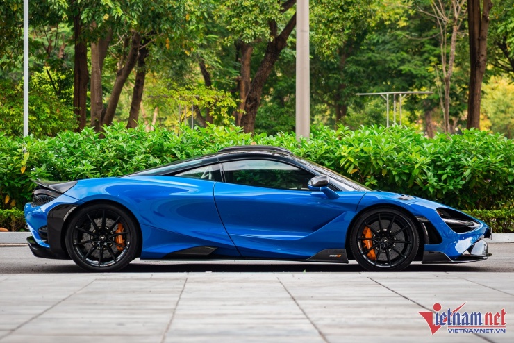 Dàn siêu xe trăm tỷ trong đám cưới của con gái doanh nhân ngành ô tô - 6