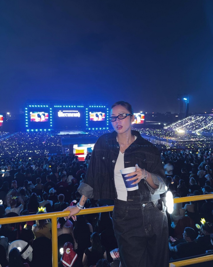 Cuộc đua phong cách của sao Việt khi đi concert năm 2025 - 3