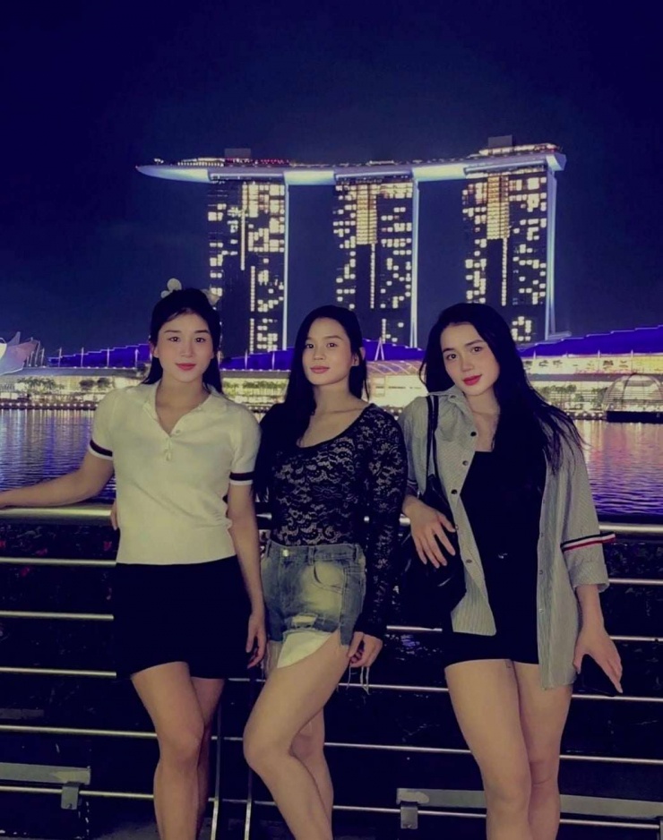 Vẻ trẻ trung, xinh đẹp của ba nữ đô vật ngoài đời. (Ảnh: FBNV)