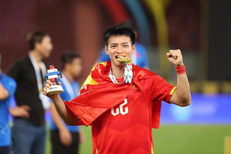 Tiền đạo Thanh Nhàn tỏa sáng trong trận chung kết SEA Games 33