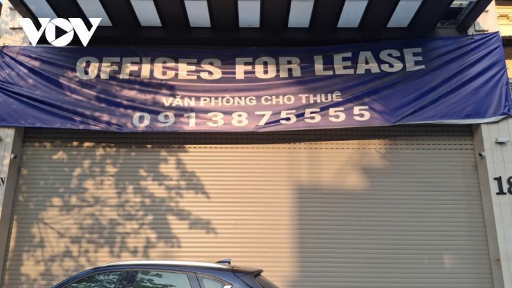 Trả mặt bằng hàng loạt tại Hà Nội, nhiều hộ kinh doanh nhỏ đang rút lui - 3