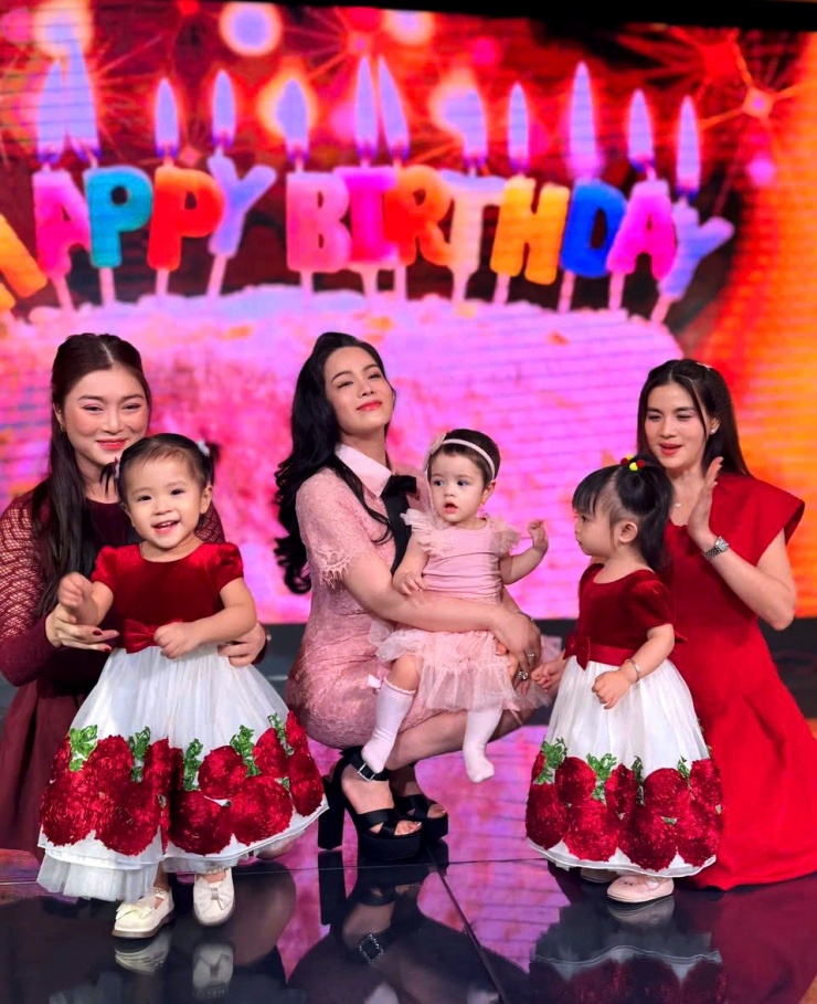 Ba 'mẹ bỉm' Nhật Kim Anh, Thanh Trúc, Kha Ly đọ sắc vóc - 5