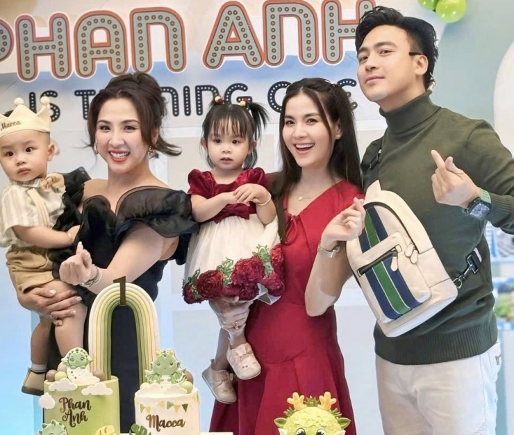 Ba 'mẹ bỉm' Nhật Kim Anh, Thanh Trúc, Kha Ly đọ sắc vóc - 6