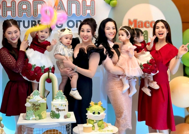 Ba 'mẹ bỉm' Nhật Kim Anh, Thanh Trúc, Kha Ly đọ sắc vóc - 7