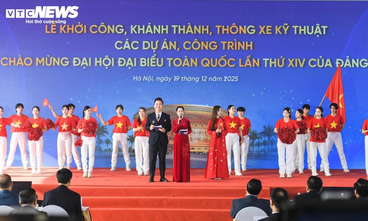 Sở hữu vị trí chiến lược ở cửa ngõ phía Nam Hà Nội, Khu đô thị thể thao Olympic nằm ở tâm điểm các tuyến Vành đai 3.5, Vành đai 4, Quốc lộ 1A, cao tốc Pháp Vân - Cầu Giẽ và đặc biệt là kế cận ga Ngọc Hồi, mở ra hướng phát triển đô thị thể thao kết hợp với giao thông công cộng hiện đại đầy tiềm năng.