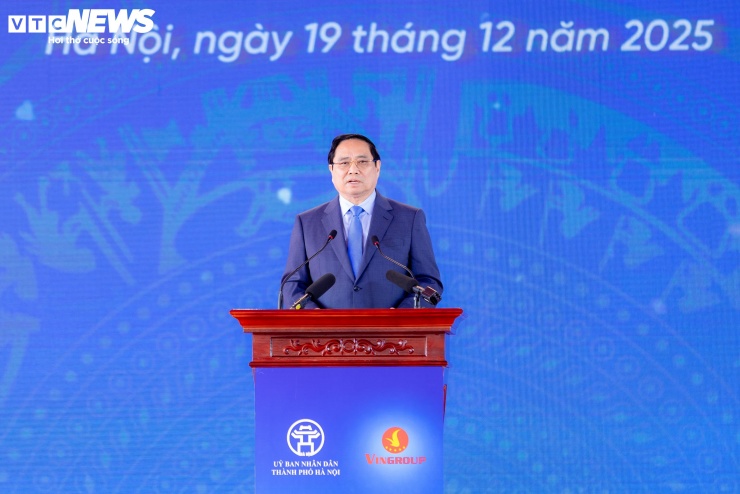 Thủ tướng Phạm Minh Chính phát biểu tuyên bố khởi công, khánh thành 234 dự án lớn trên cả nước.