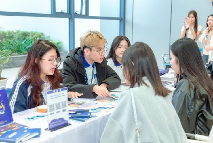 Đại học Kinh tế Quốc dân công bố thông tin tuyển sinh năm 2026