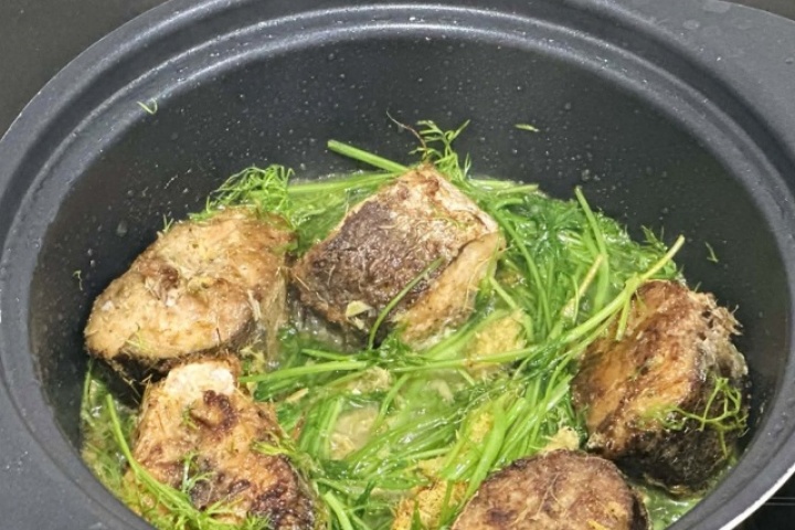 Bác sĩ cảnh báo một thói quen khi nấu ăn của người đàn ông mắc ung thư gan