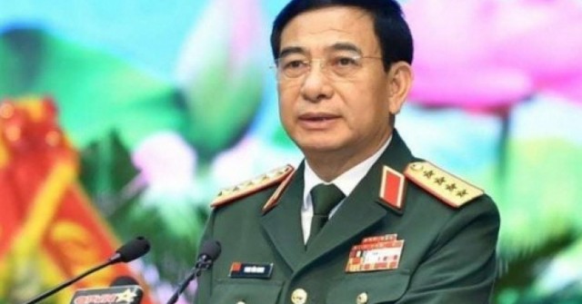 Đại tướng Phan Văn Giang và Phó Thủ tướng Phạm ...