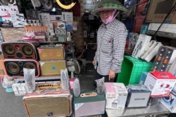 Hát karaoke ồn ào có thể bị phạt 1-2 triệu đồng, "loa kẹo kéo" ế ẩm