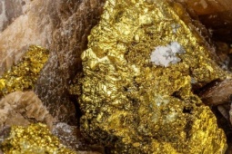 Phát hiện thêm 168 tấn vàng nhờ công nghệ cao