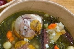 Tiết hầm ngải cứu, trứng vịt lộn hút khách, tiến sĩ lưu ý 6 nhóm người nên tránh